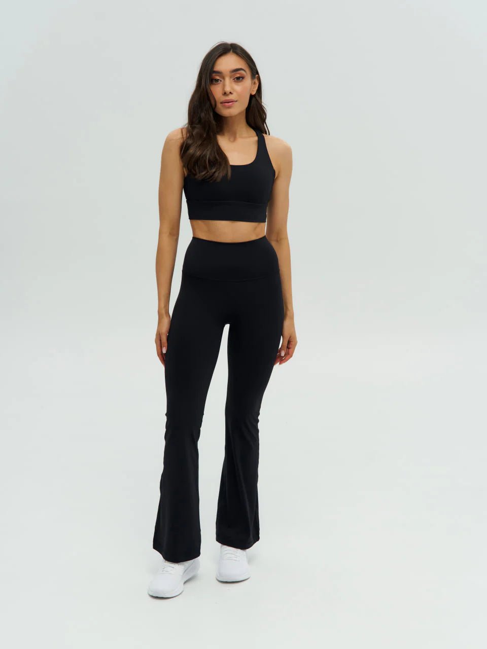 DUNIQ FLARE LEGGINGS - BLACK - SQOON