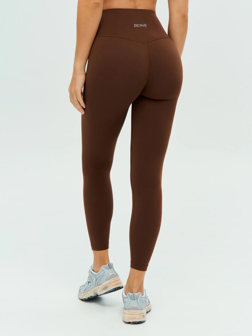 DUNIQ LEGGINGS - CHESTNUT BROWN - SQOON