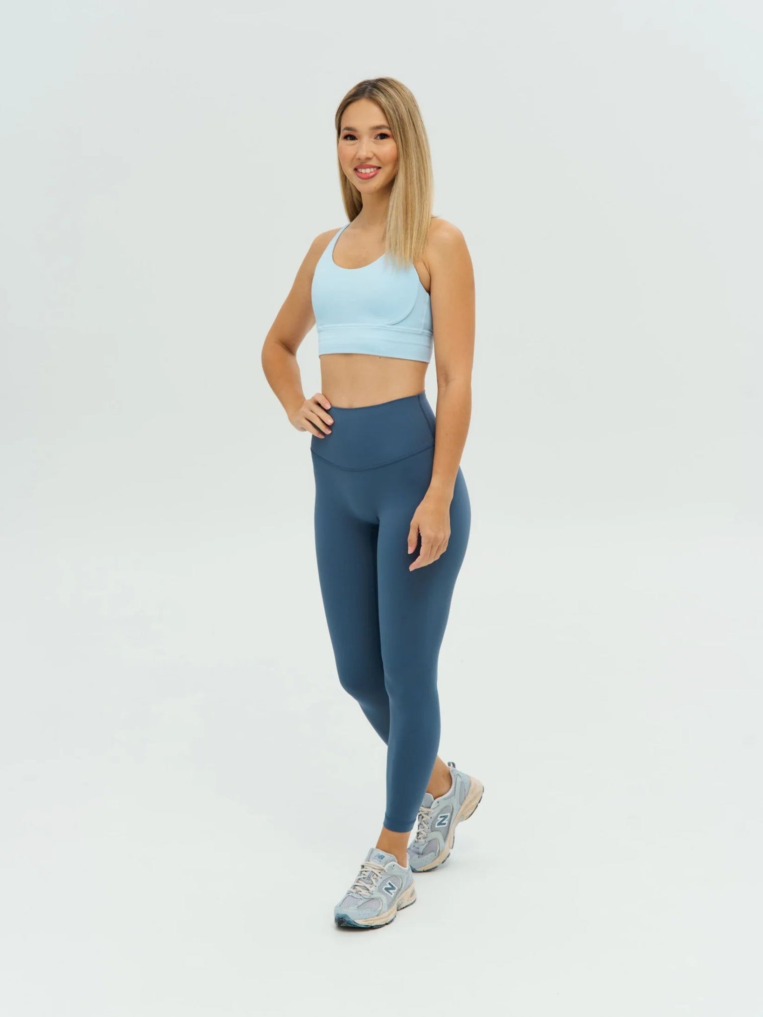 DUNIQ LEGGINGS - SEA BLUE - SQOON