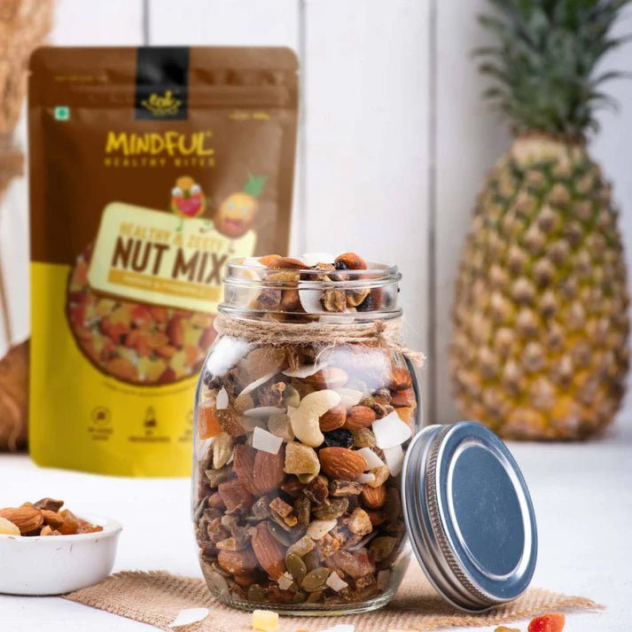 EAT ANYTIME PAPAYA & PINEAPPLE TRAIL MIX - SQOON